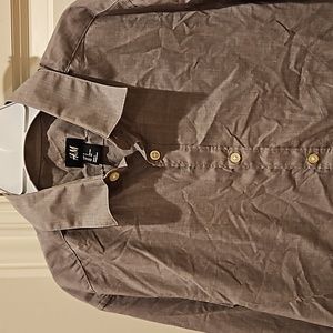 Buttons down shirts for boys